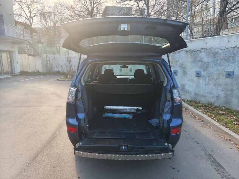 Mitsubishi Outlander, снимка 5 - Автомобили и джипове - 52875560
