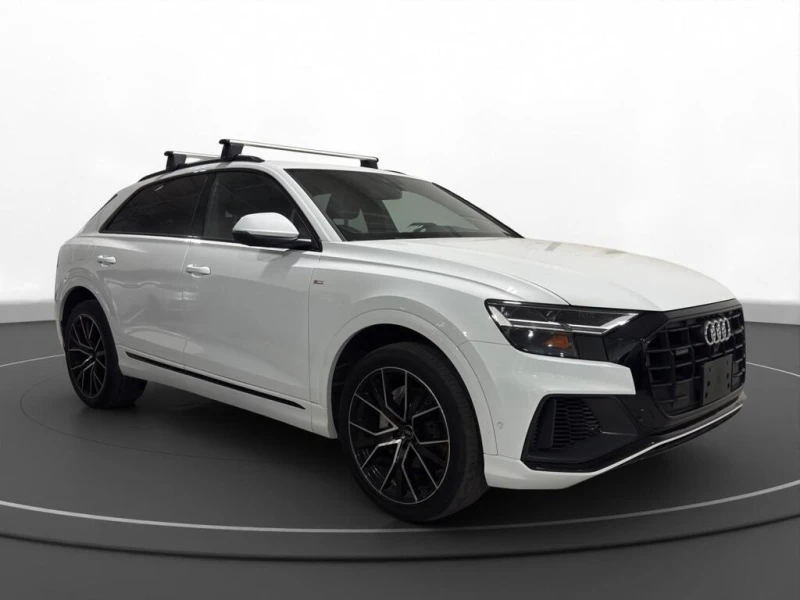 Audi Q8 * Progressiv | BLACK OPTICS | SLINE * CARFAX * БЕЗ, снимка 4 - Автомобили и джипове - 52959866
