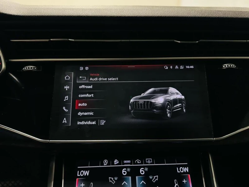 Audi Q8 * Progressiv | BLACK OPTICS | SLINE * CARFAX * БЕЗ, снимка 17 - Автомобили и джипове - 52959866