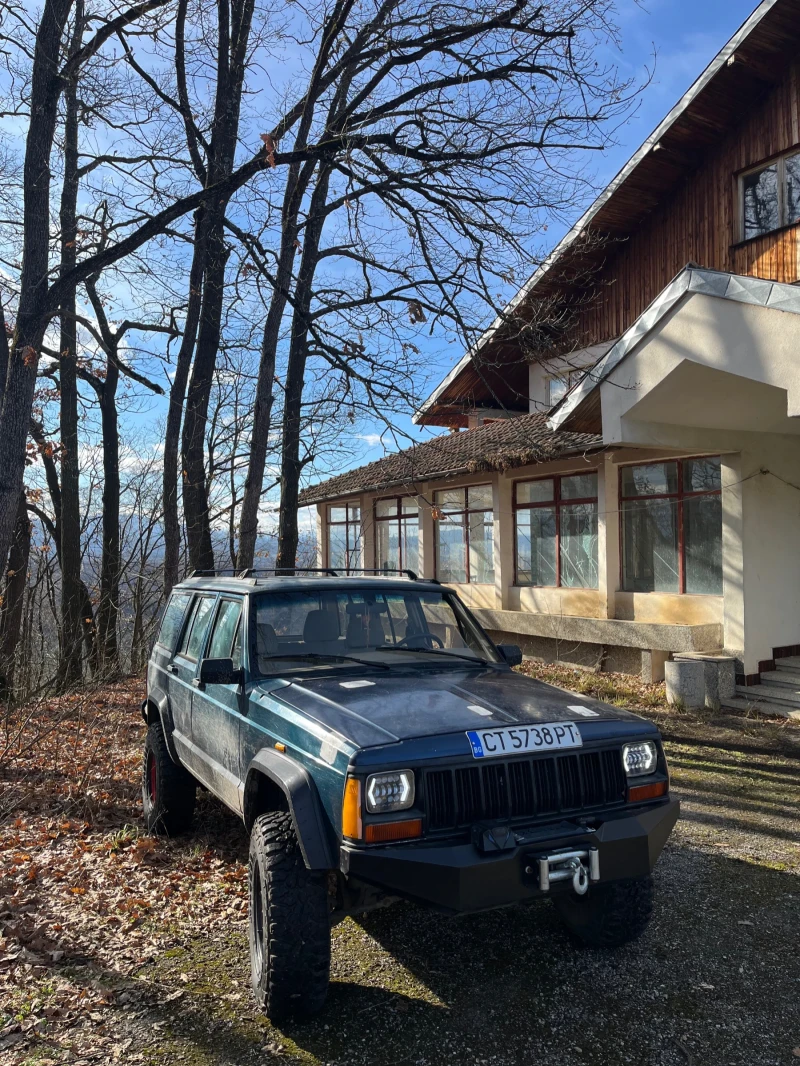 Jeep Cherokee Xj, снимка 3 - Автомобили и джипове - 53381627