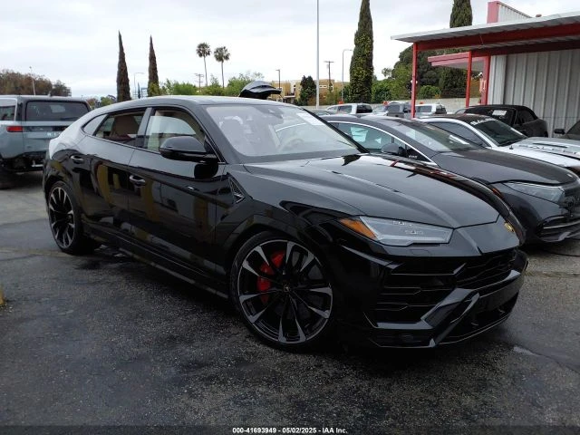 Lamborghini Urus GRAPHITE CAPSULE/PEARL CAPSULE - 166000 EUR - 37900330 1
