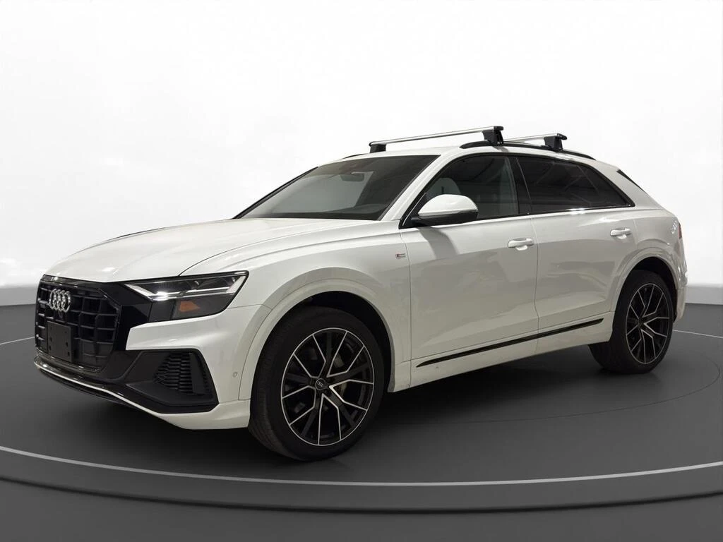 Audi Q8 * Progressiv | BLACK OPTICS | SLINE * CARFAX * БЕЗ, снимка 1