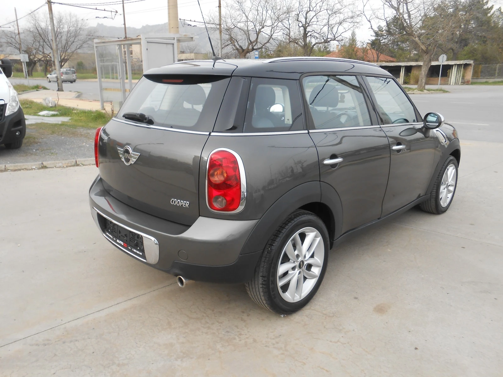 Mini Countryman 1.6i-Euro-5A-6sk - изображение 5