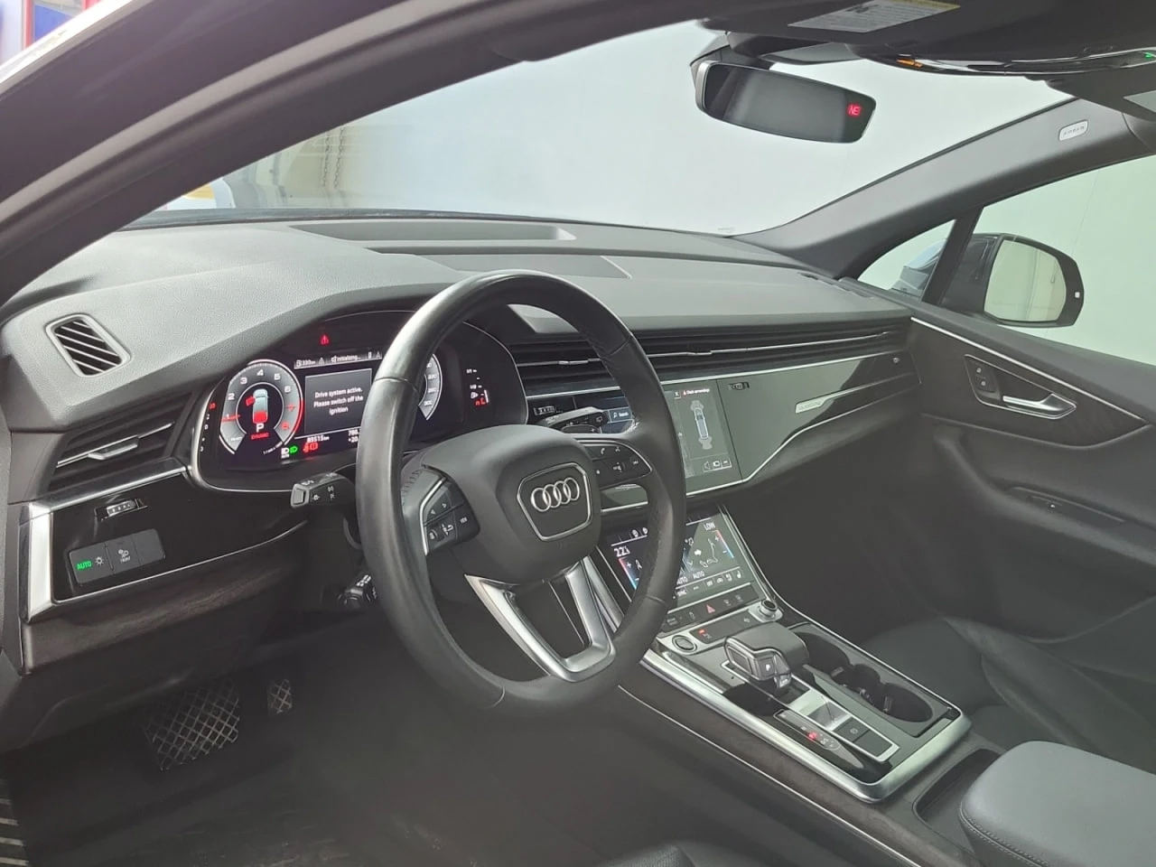 Audi Q7 * CARFAX * АВТО КРЕДИТ * ЦЕНА ДО БГ! - изображение 8