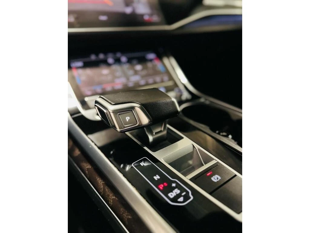 Audi Q8 * Progressiv | BLACK OPTICS | SLINE * CARFAX * ��� | Mobile.bg � ����������� 12