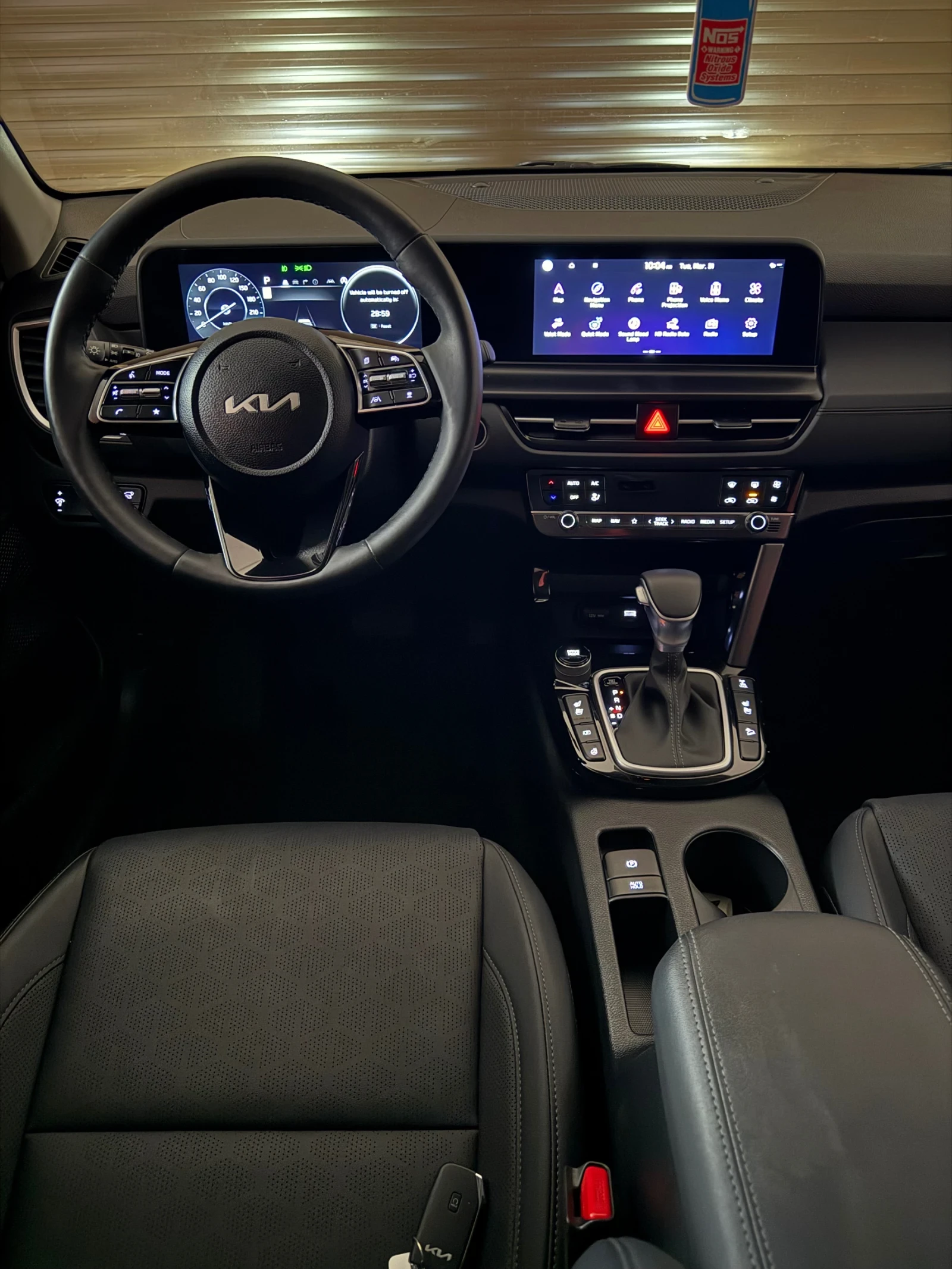 Kia Seltos 2.0 MPI AWD 4x4, снимка 10 - Автомобили и джипове - 54477016