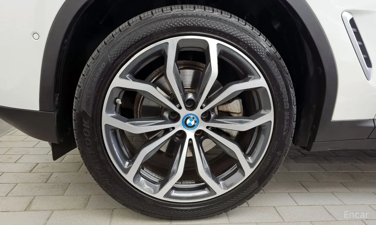 BMW X3 xDrive 30e Plug-in Hybrid (G01), снимка 5 - Автомобили и джипове - 54593490