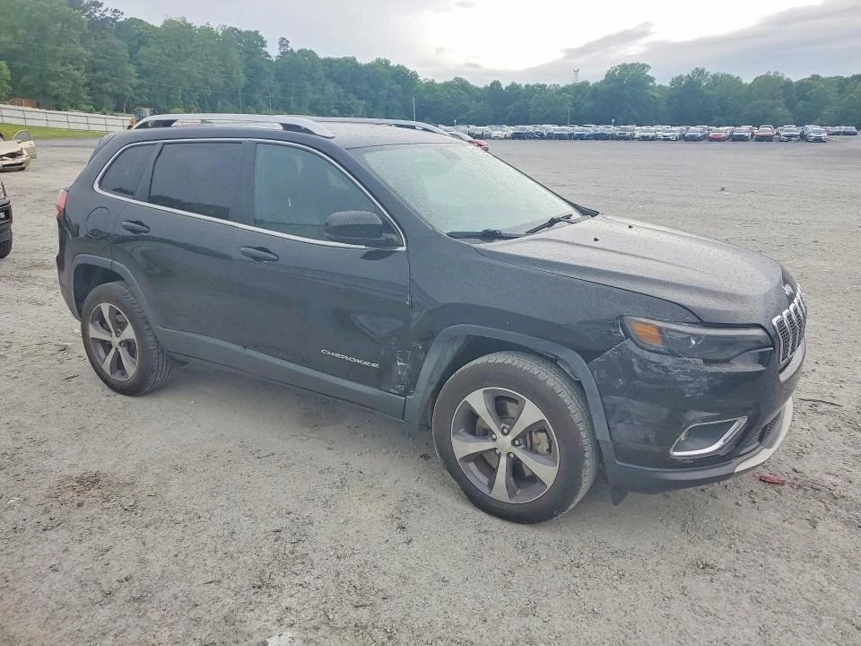 Jeep Cherokee, снимка 4 - Автомобили и джипове - 54666843