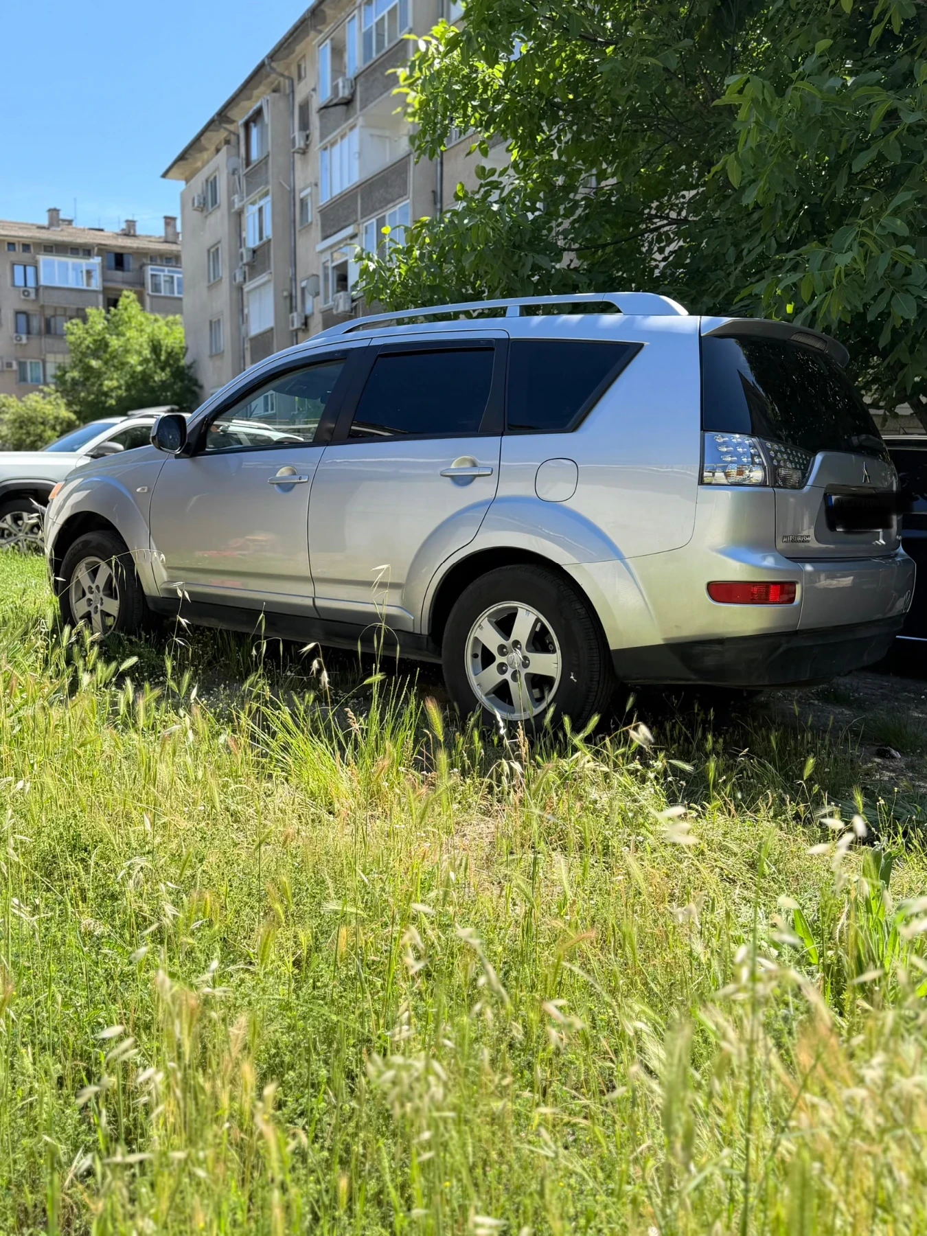 Mitsubishi Outlander 2, снимка 2 - Автомобили и джипове - 54723388