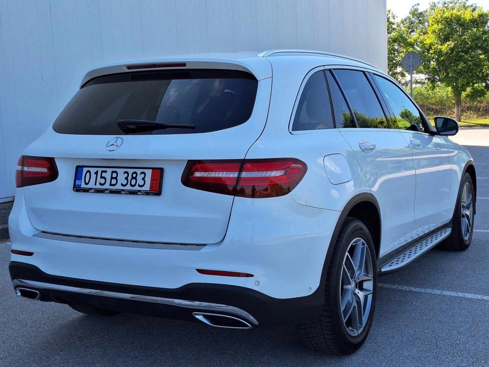 Mercedes-Benz GLC 220 AMG* PREMIUM* ПЪЛНА СЕРВИЗНА ИСТОРИЯ В МЕРЦЕДЕС , снимка 5 - Автомобили и джипове - 55040496