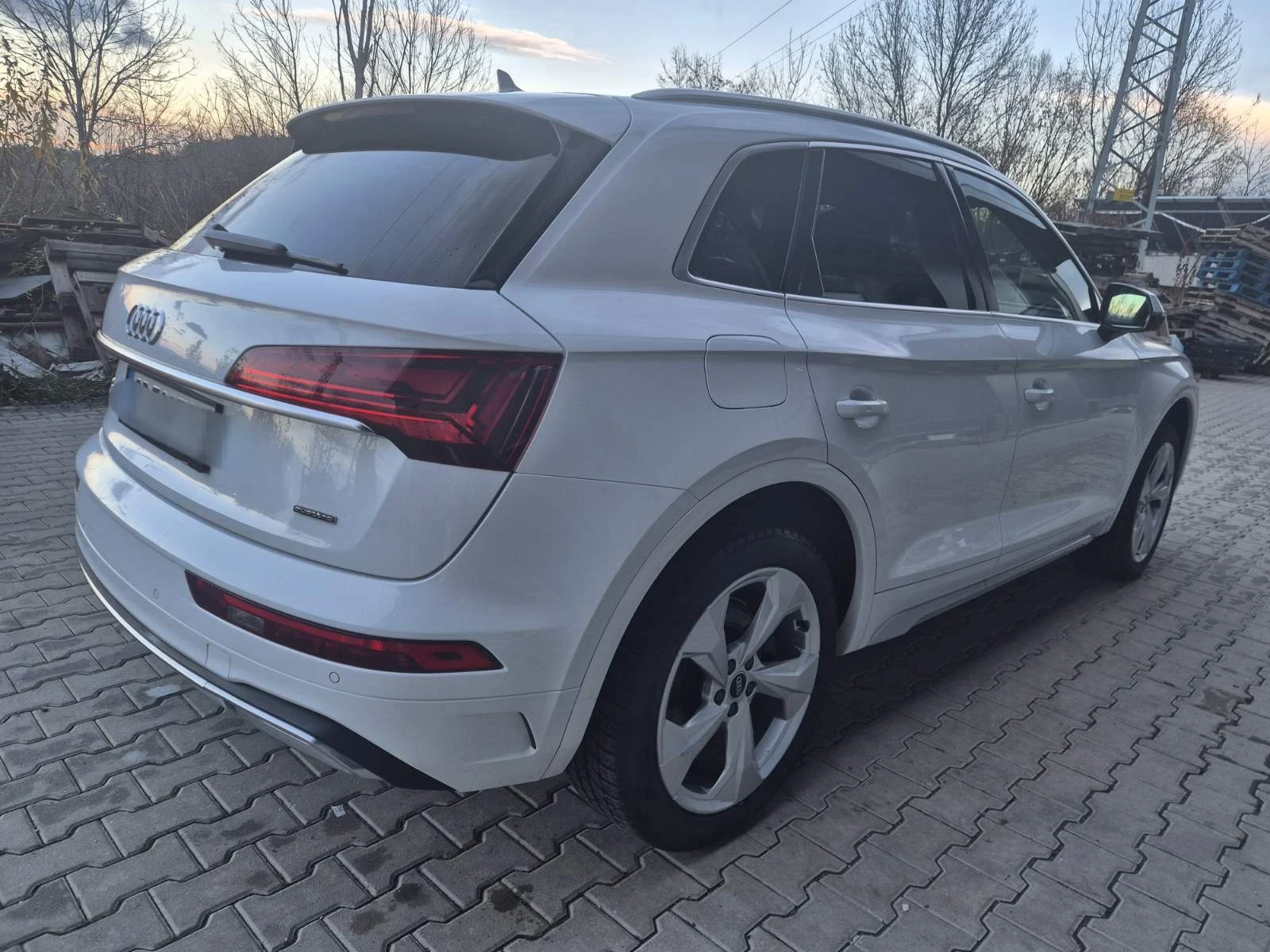 Audi Q5, снимка 3 - Автомобили и джипове - 55334605