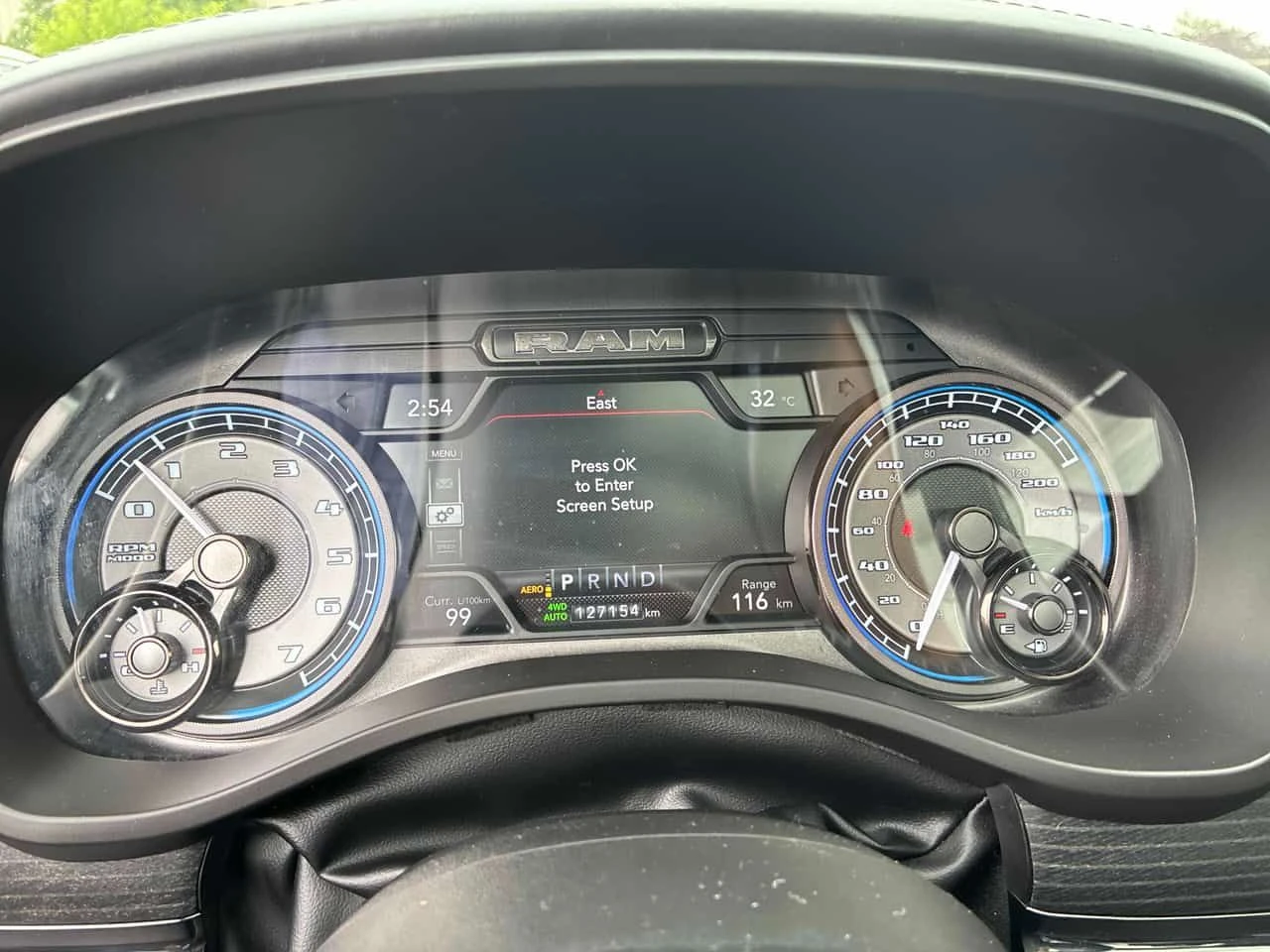 Dodge RAM 1500 Limited/360/HUD/ОБДУХВАНЕ/ВЪЗДУХ/CARFAX/АВТОКРЕДИТ, снимка 8 - Автомобили и джипове - 55650223