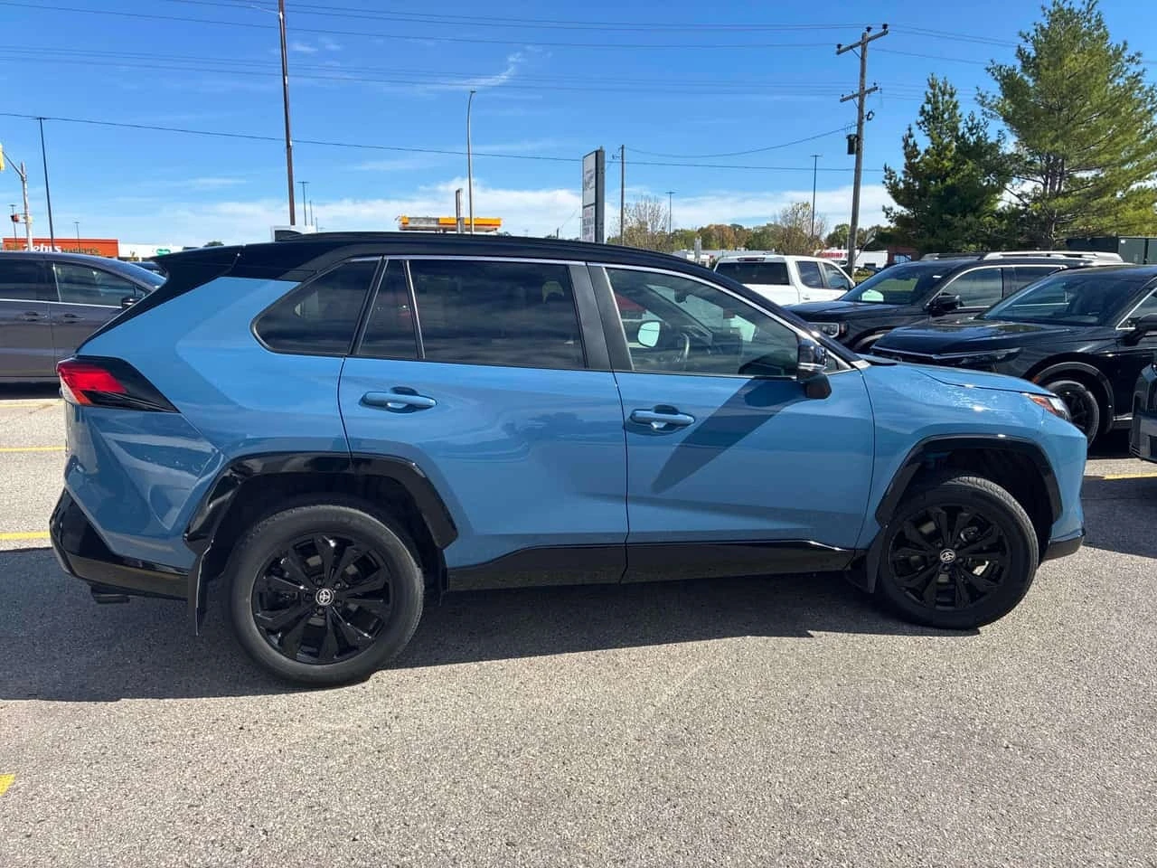 Toyota Rav4 * Hybrid XSE * CARFAX * ОПЦИЯ ЗА ФИНАНСИРАНЕ, снимка 3 - Автомобили и джипове - 56227906