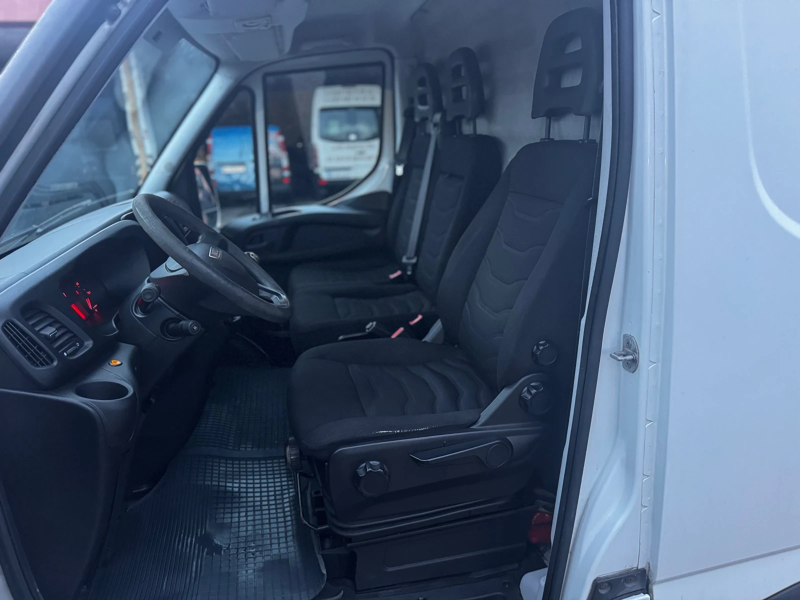 Iveco Daily 3.0* 150..* MAXI* * *  | Mobile.bg   12