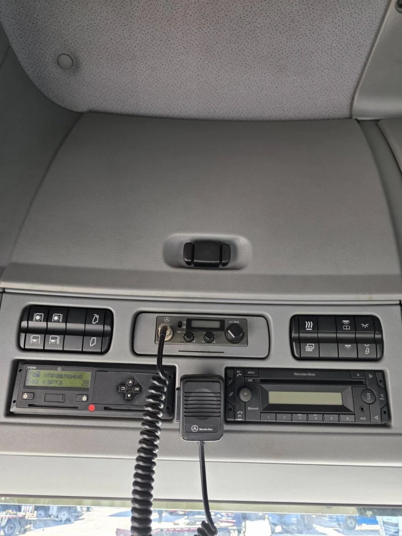 Mercedes-Benz Actros, снимка 13 - Камиони - 52616244