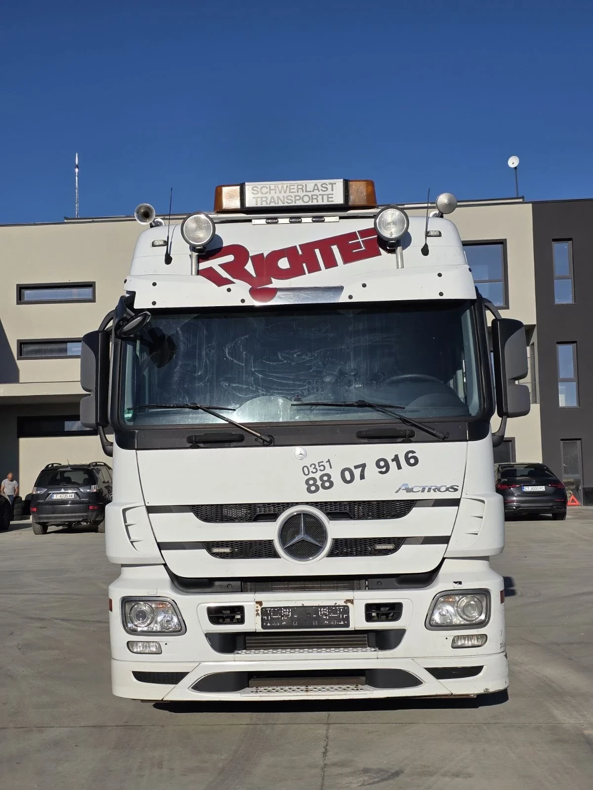 Mercedes-Benz Actros  - изображение 2