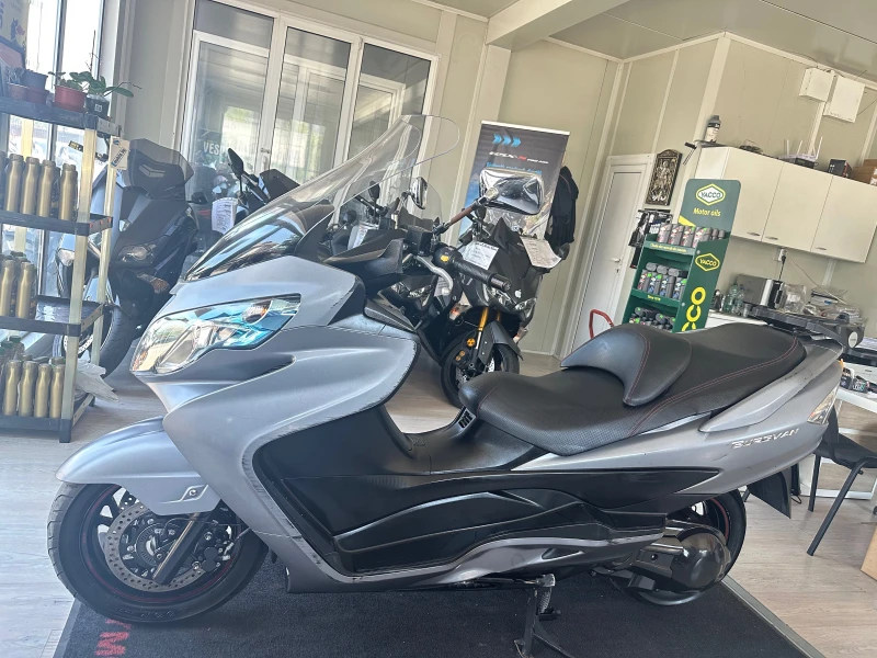 Suzuki Burgman 400i ABS 05.2015г., снимка 13 - Мотоциклети и мототехника - 51340940