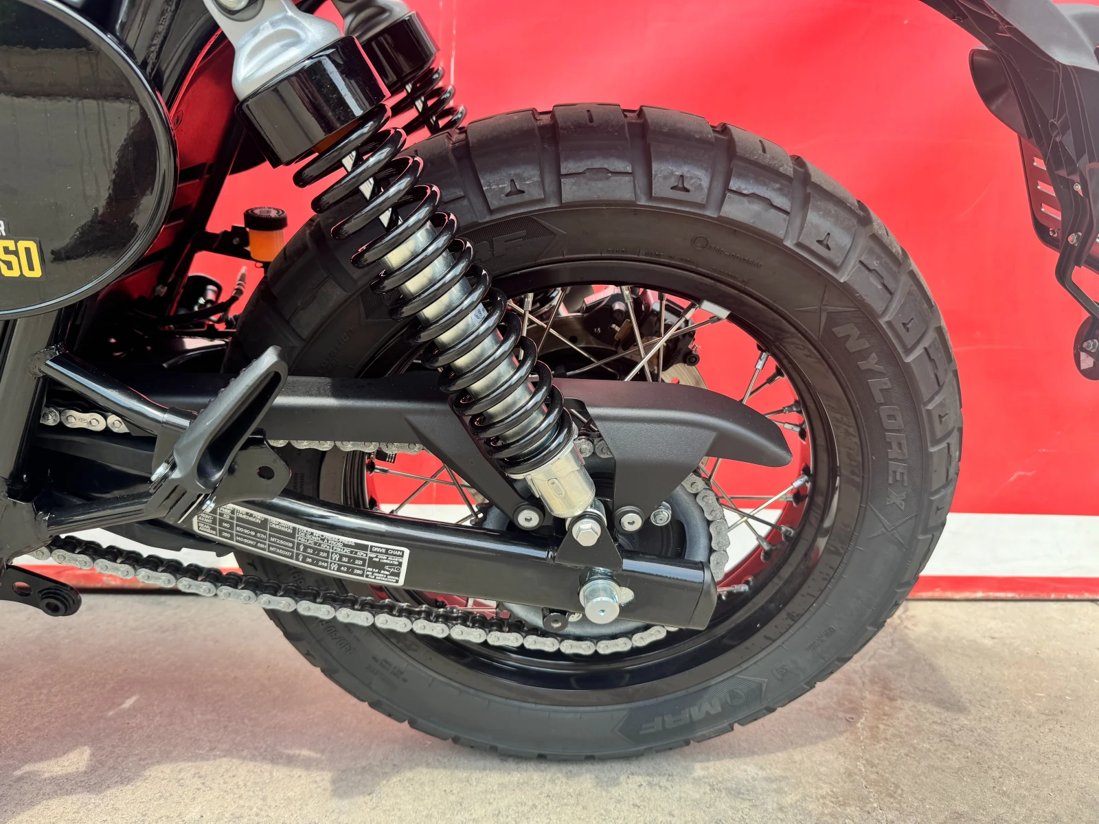 Royal Enfield Bear 650 a2 , снимка 14 - Мотоциклети и мототехника - 55009149