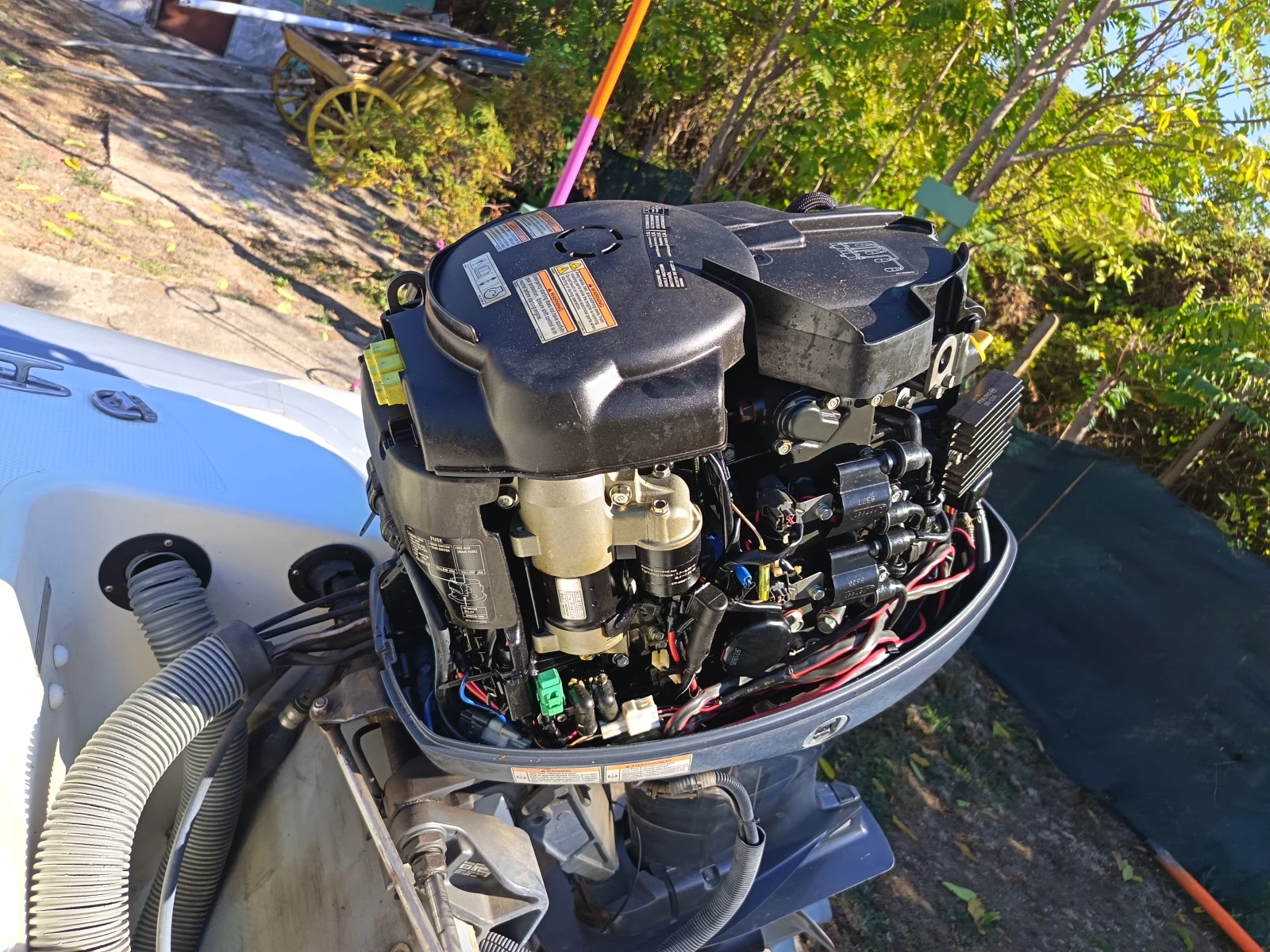 ��������� ����� Avon Avon RIB | Mobile.bg � ����������� 8