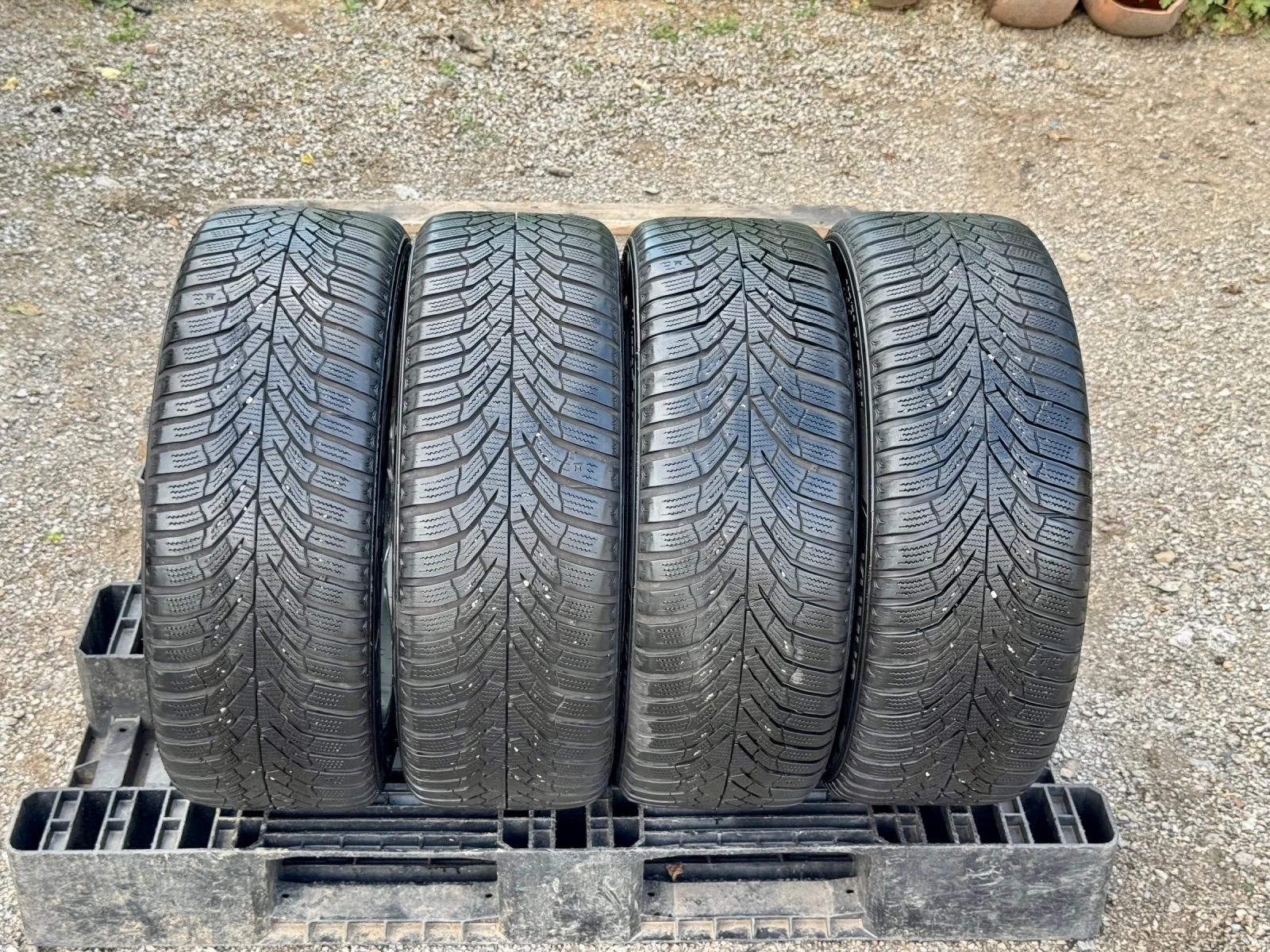 Гуми с джанти Kumho 205/50R17, снимка 10 - Гуми и джанти - 54778723