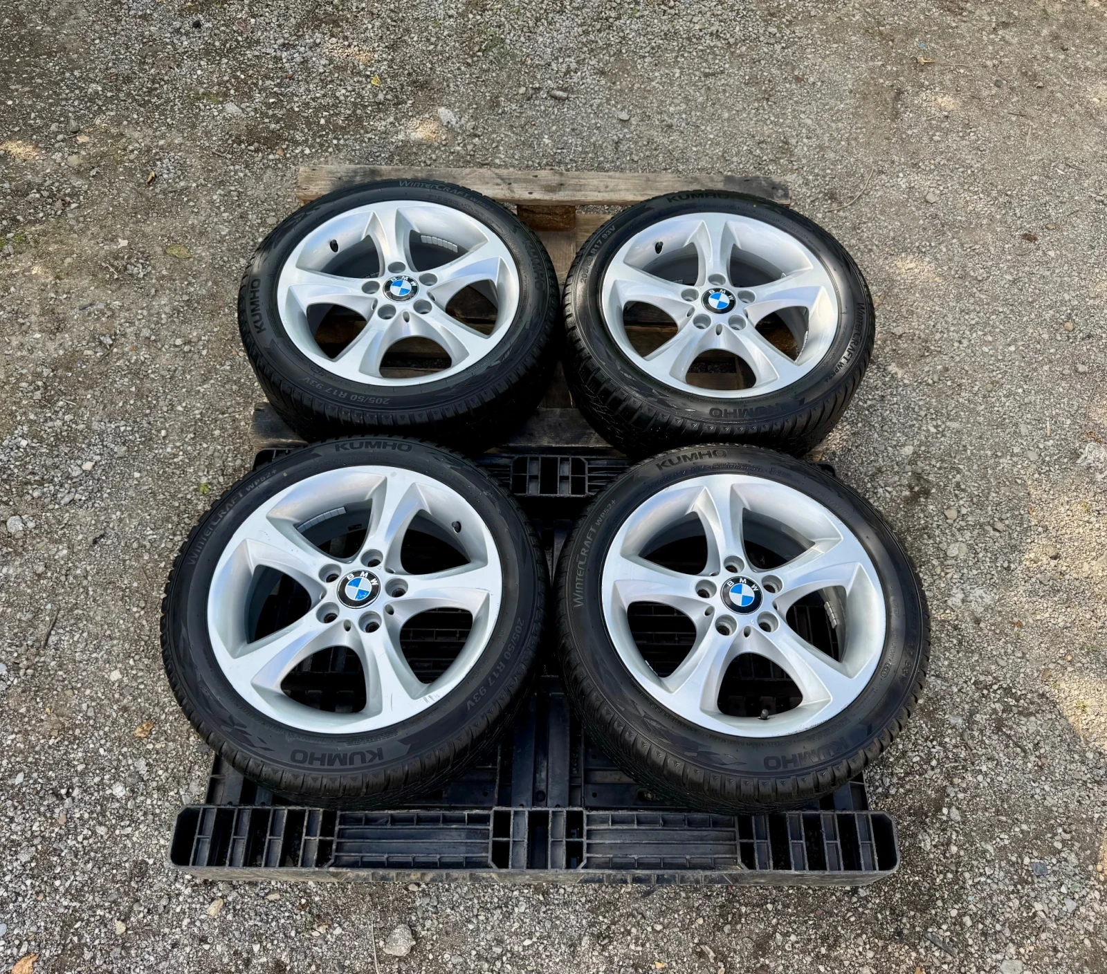 Гуми с джанти Kumho 205/50R17