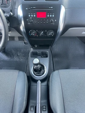 Suzuki SX4 1.9DDIS 120kc, снимка 13