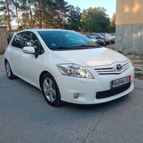 Toyota Auris 2.0 126к.Face, снимка 2