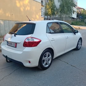 Toyota Auris 2.0 126к.Face, снимка 5