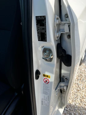 Toyota Yaris 1.33i 158000km 6-SPEED CAMERA - 12700 лв. - 52639829 | Car24.bg