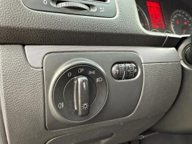 VW Golf 2.0 140кс Сервизна История Подгрев - 5400 лв. - 47805765 9