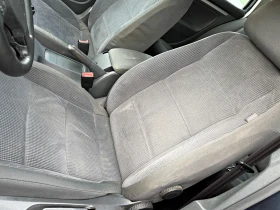 VW Golf 2.0 140кс Сервизна История Подгрев - 5400 лв. - 47805765 11