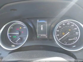 Toyota Camry 2.5l Le Hybrid, снимка 7