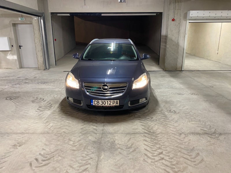 Opel Insignia 1.6Turbo Sport Tourer, снимка 1 - Автомобили и джипове - 45785650