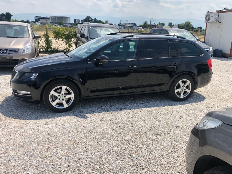 Skoda Octavia, снимка 3 - Автомобили и джипове - 47043392