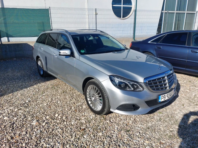 Mercedes-Benz E 220 2.2 CDI BLUETEC, снимка 2 - Автомобили и джипове - 48154796