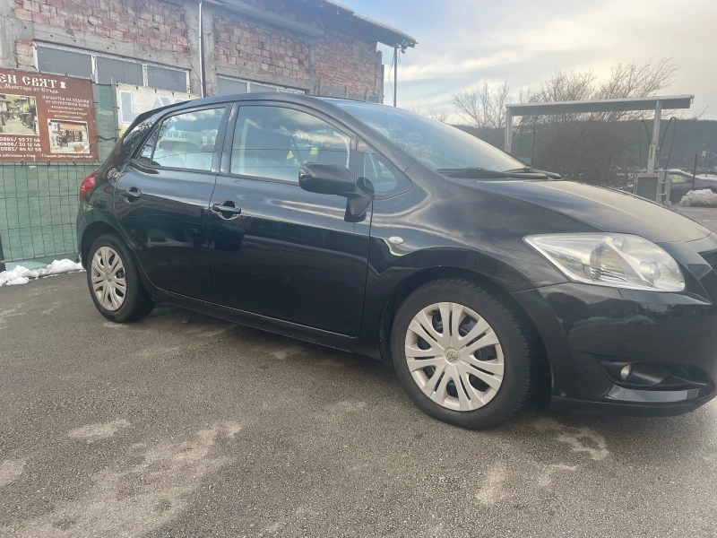 Toyota Auris 2.0 D4D, снимка 12 - Автомобили и джипове - 48474035