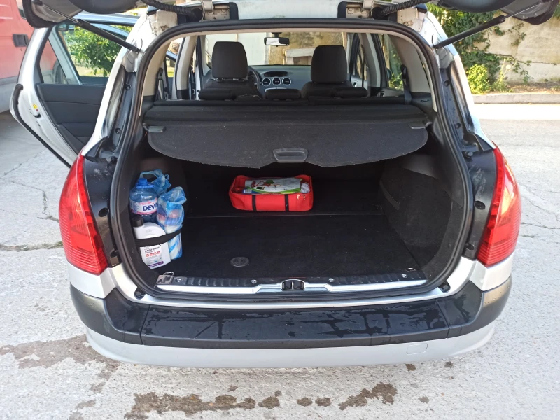 Peugeot 308 1.6 HDI, снимка 9 - Автомобили и джипове - 51381882