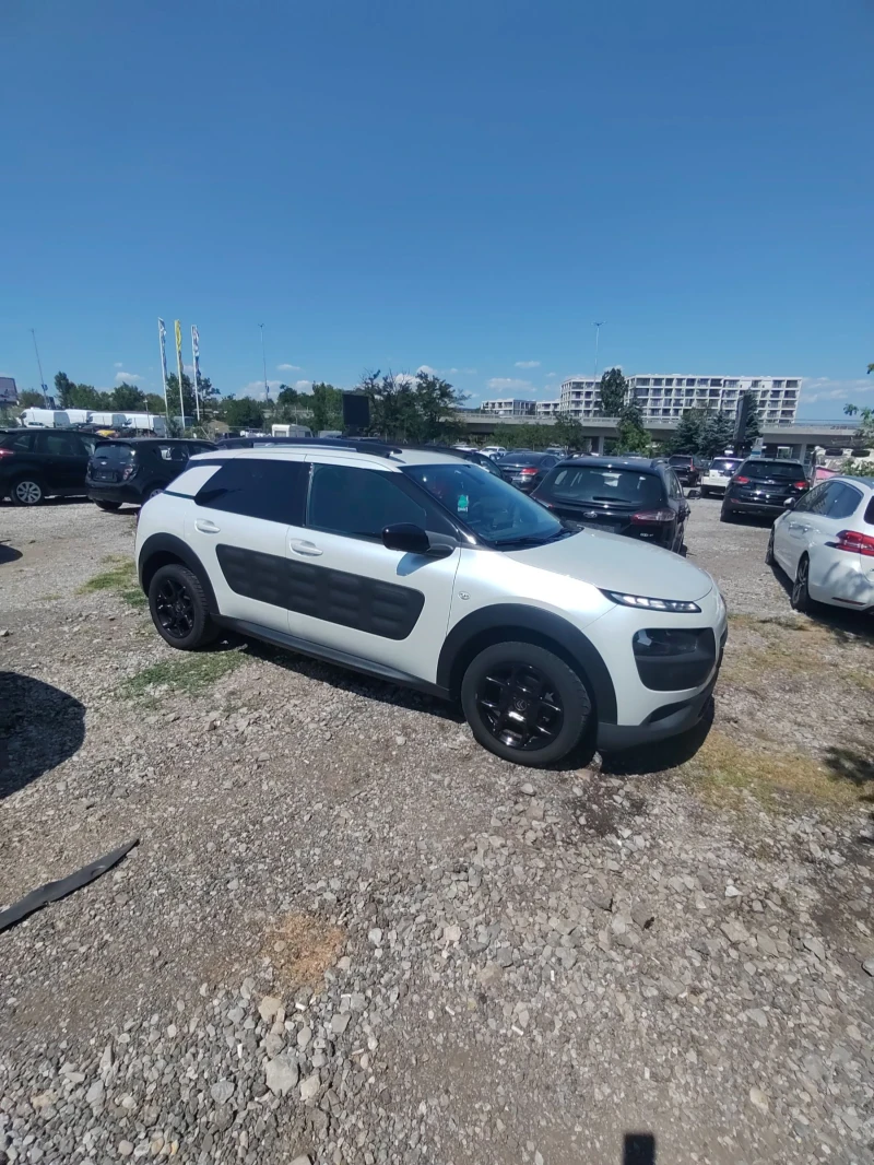 Citroen C4 Cactus 1.2 PureTech, снимка 3 - Автомобили и джипове - 50765642