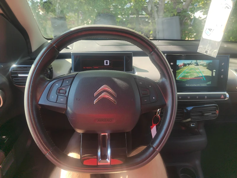 Citroen C4 Cactus 1.2 PureTech, снимка 15 - Автомобили и джипове - 50765642