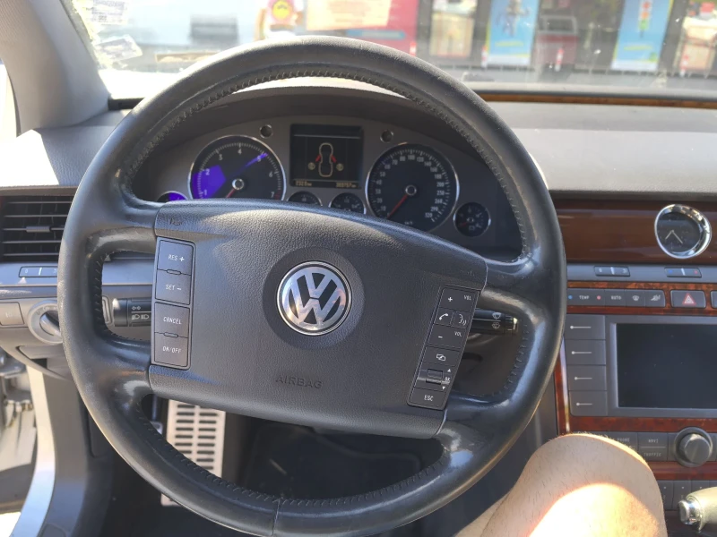 VW Phaeton 4.2 LPG Full Лизинг, снимка 10 - Автомобили и джипове - 52361923