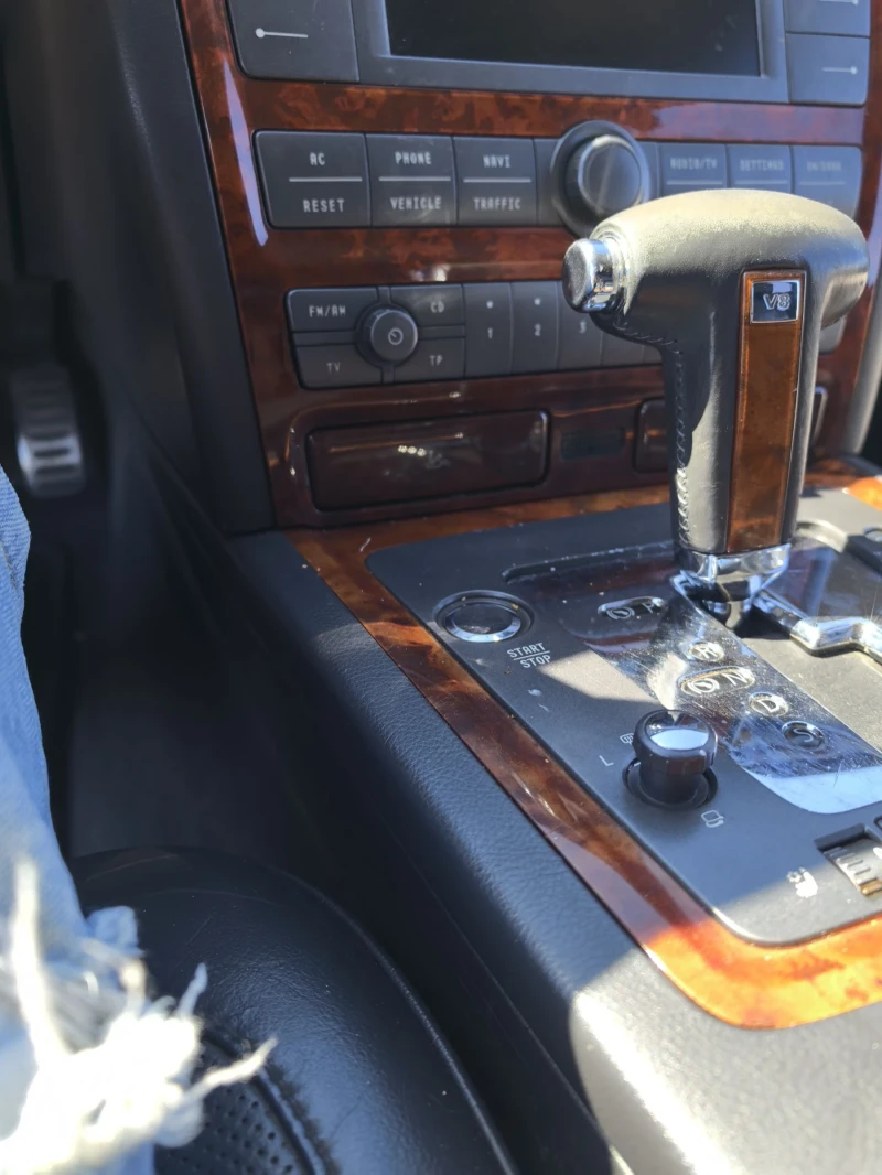 VW Phaeton 4.2 LPG Full Лизинг, снимка 9 - Автомобили и джипове - 52361923