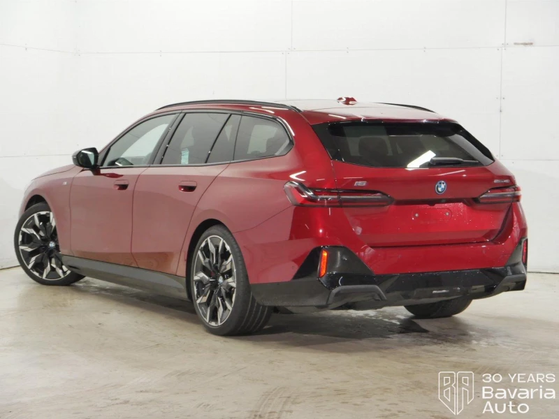 BMW i5 40 eDrive Touring M Sport Paket, снимка 2 - Автомобили и джипове - 52834286