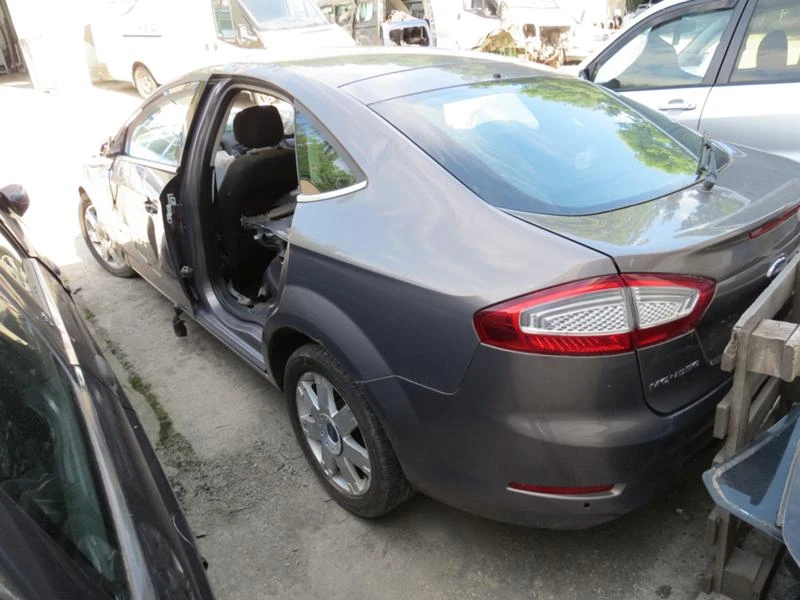 Ford Mondeo 2.0 TDCi 140 PS A6, снимка 4 - Автомобили и джипове - 45745298