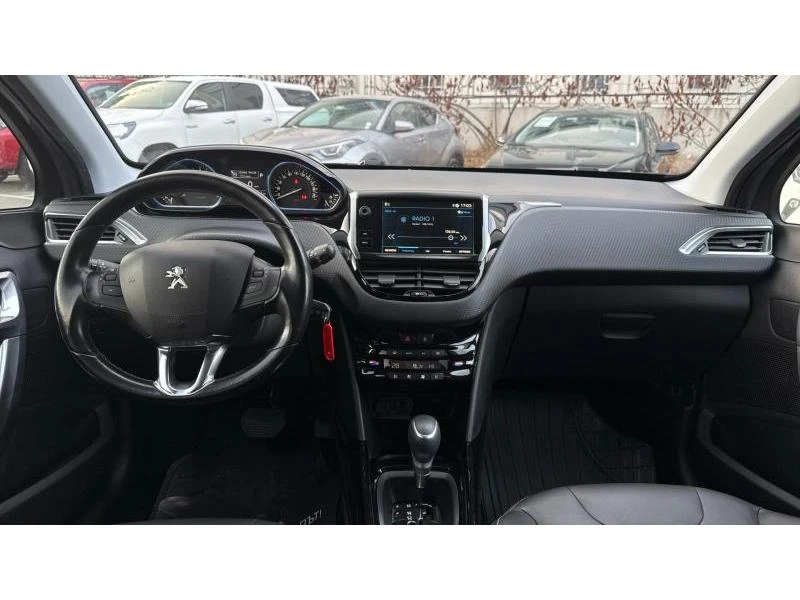 Peugeot 2008 1.5HDi Allure - изображение 8