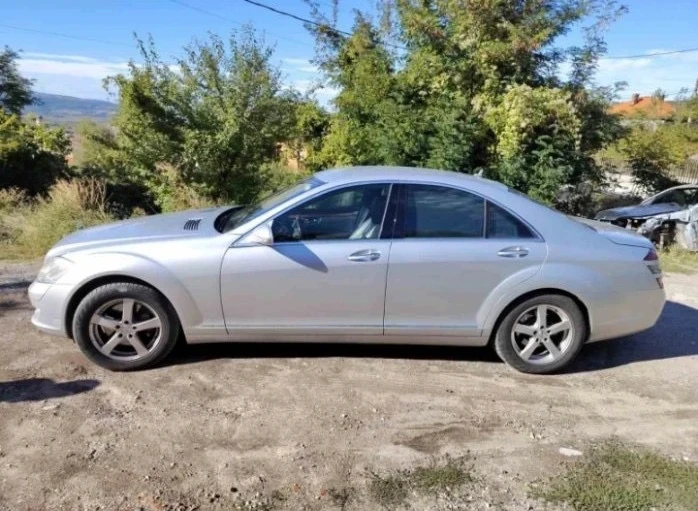 Mercedes-Benz S 320, снимка 3 - Автомобили и джипове - 52630979