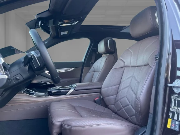BMW i7 M70 xDrive = Shadow Line = �������� | Mobile.bg � ����������� 4