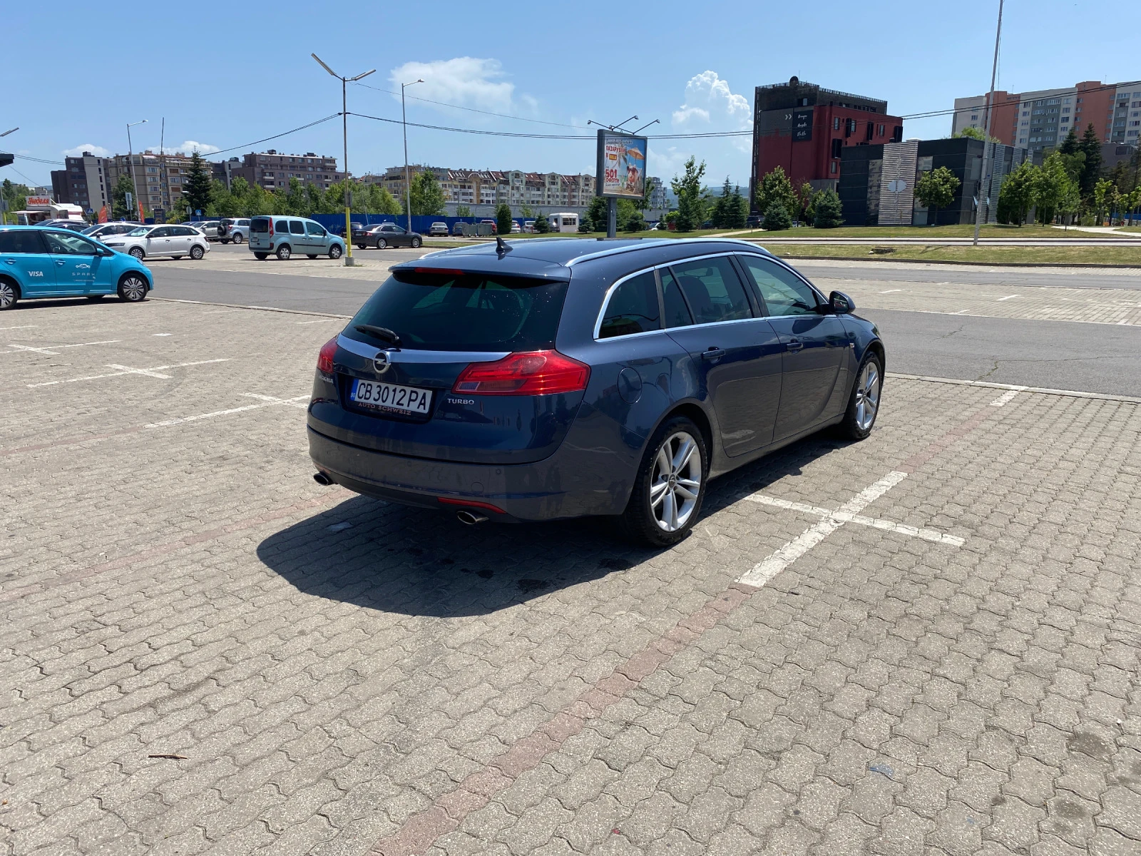 Opel Insignia 1.6Turbo Sport Tourer - изображение 6