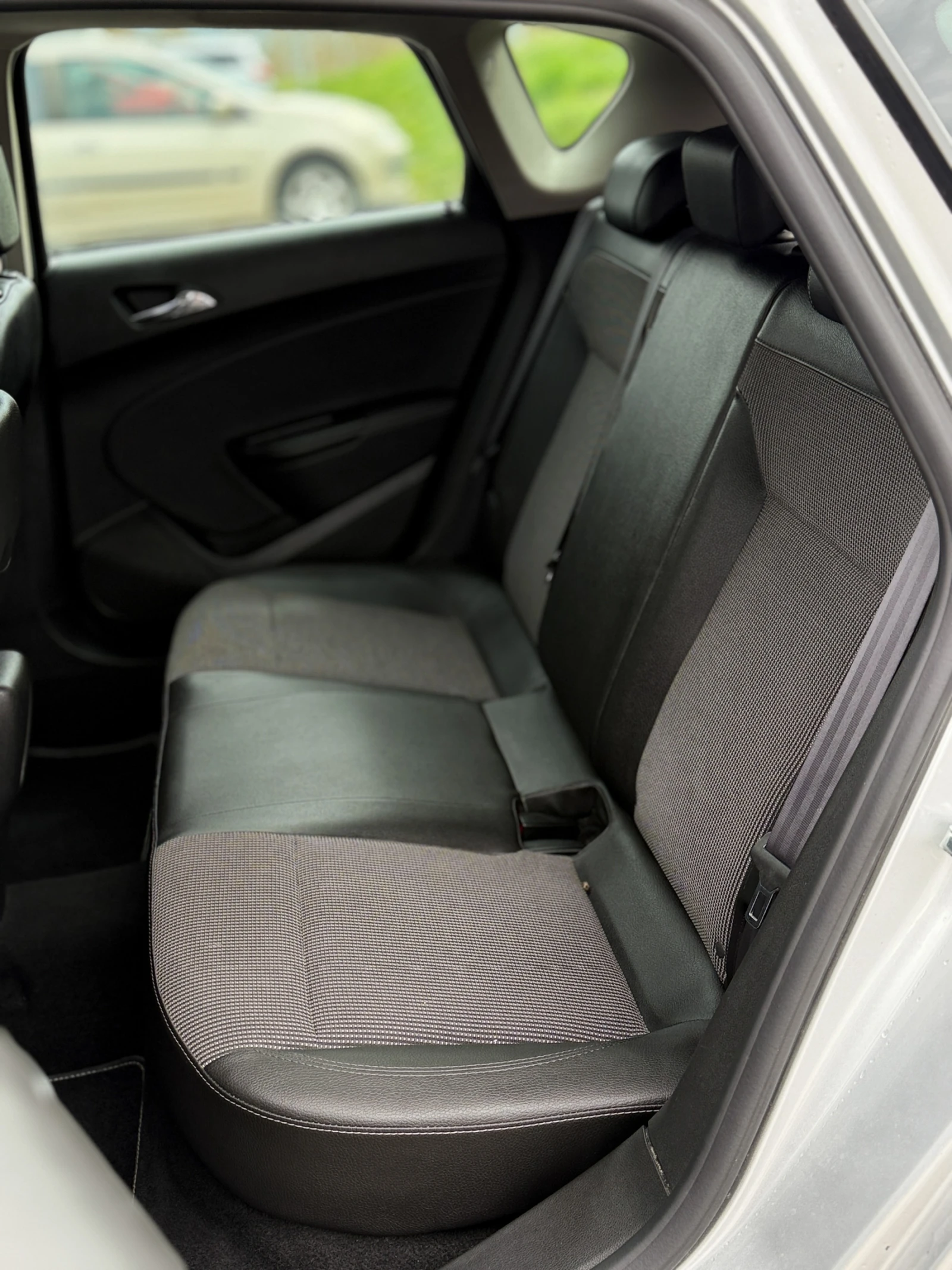 Opel Astra LPG 1.4 TURBO - изображение 9