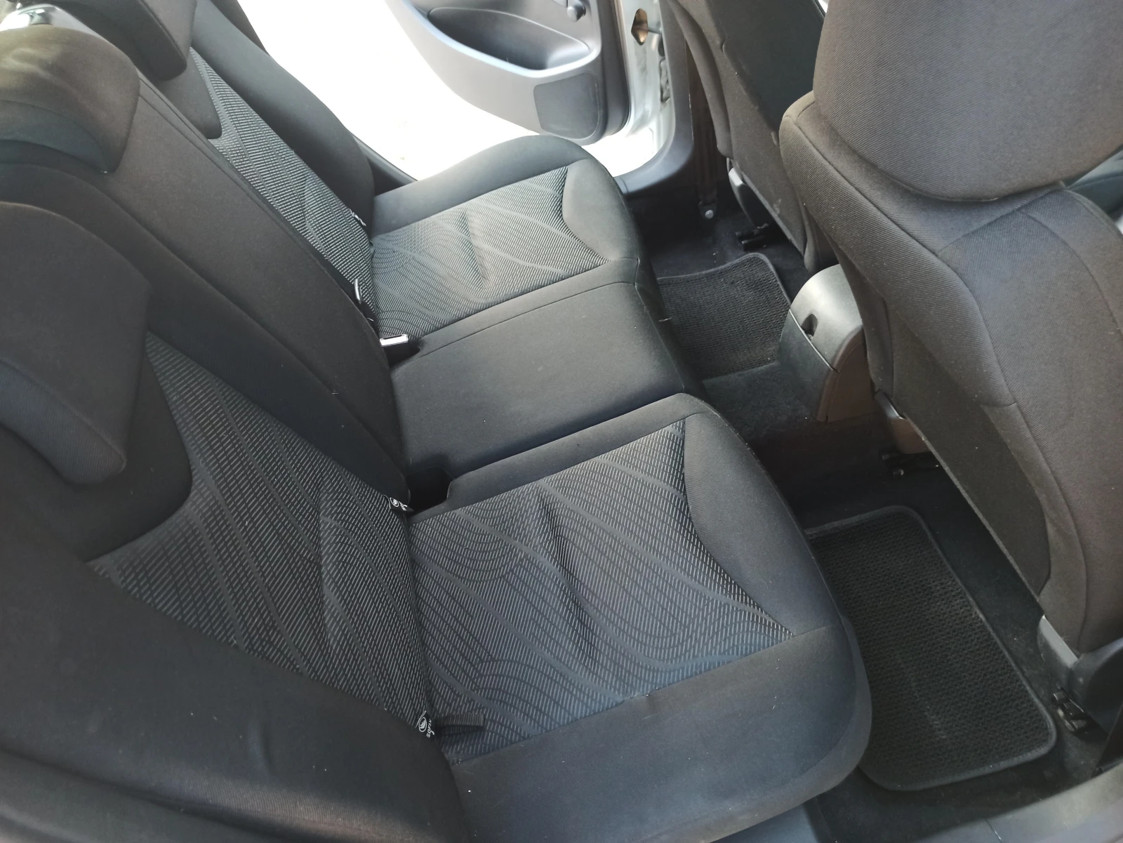 Peugeot 308 1.6 HDI | Mobile.bg � ����������� 14