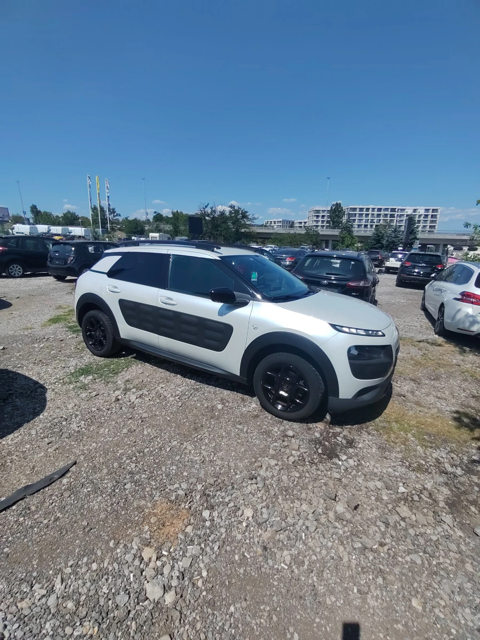 Citroen C4 Cactus 1.2 PureTech - изображение 3